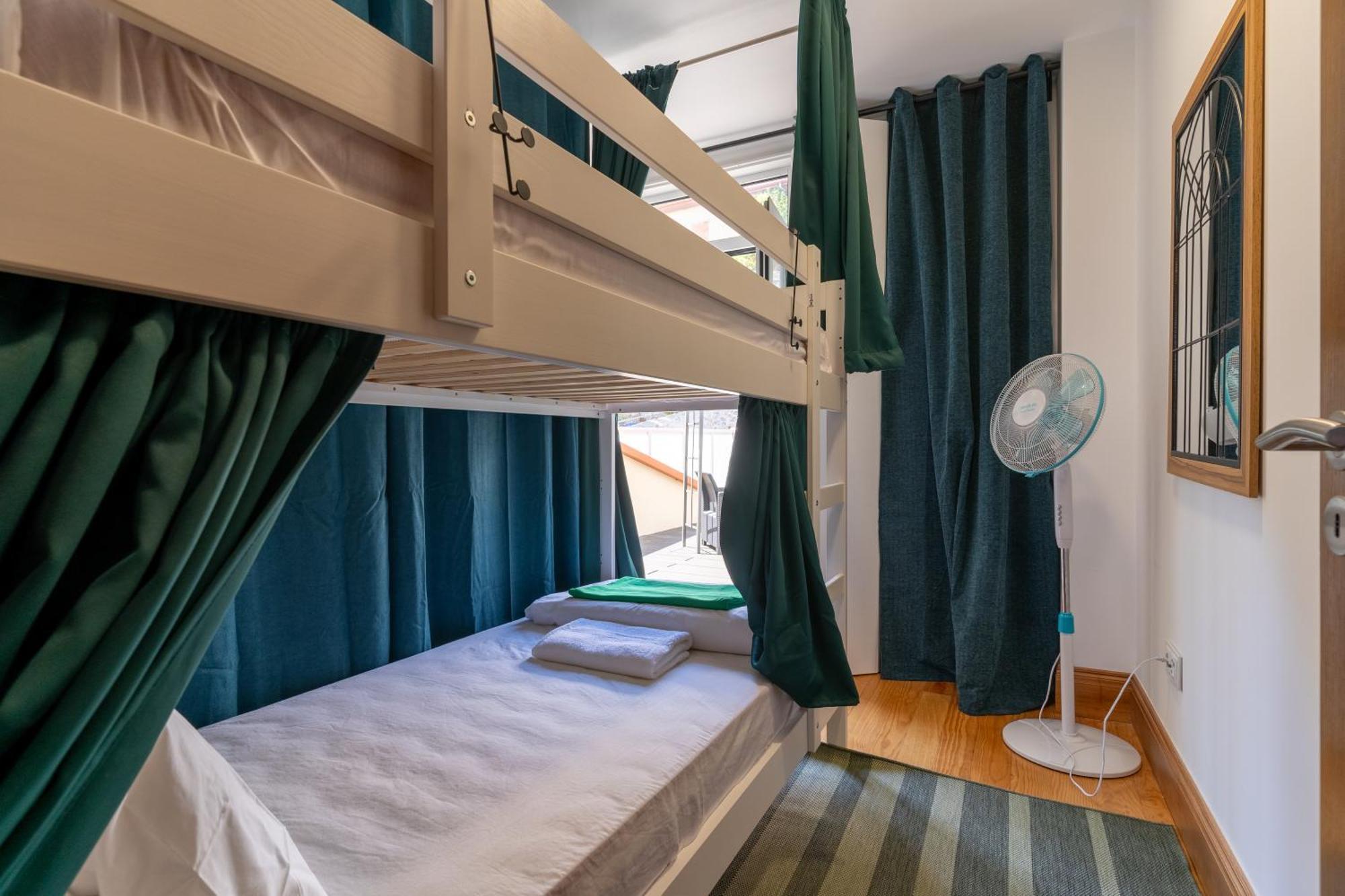 Cozy Nest Albergue *