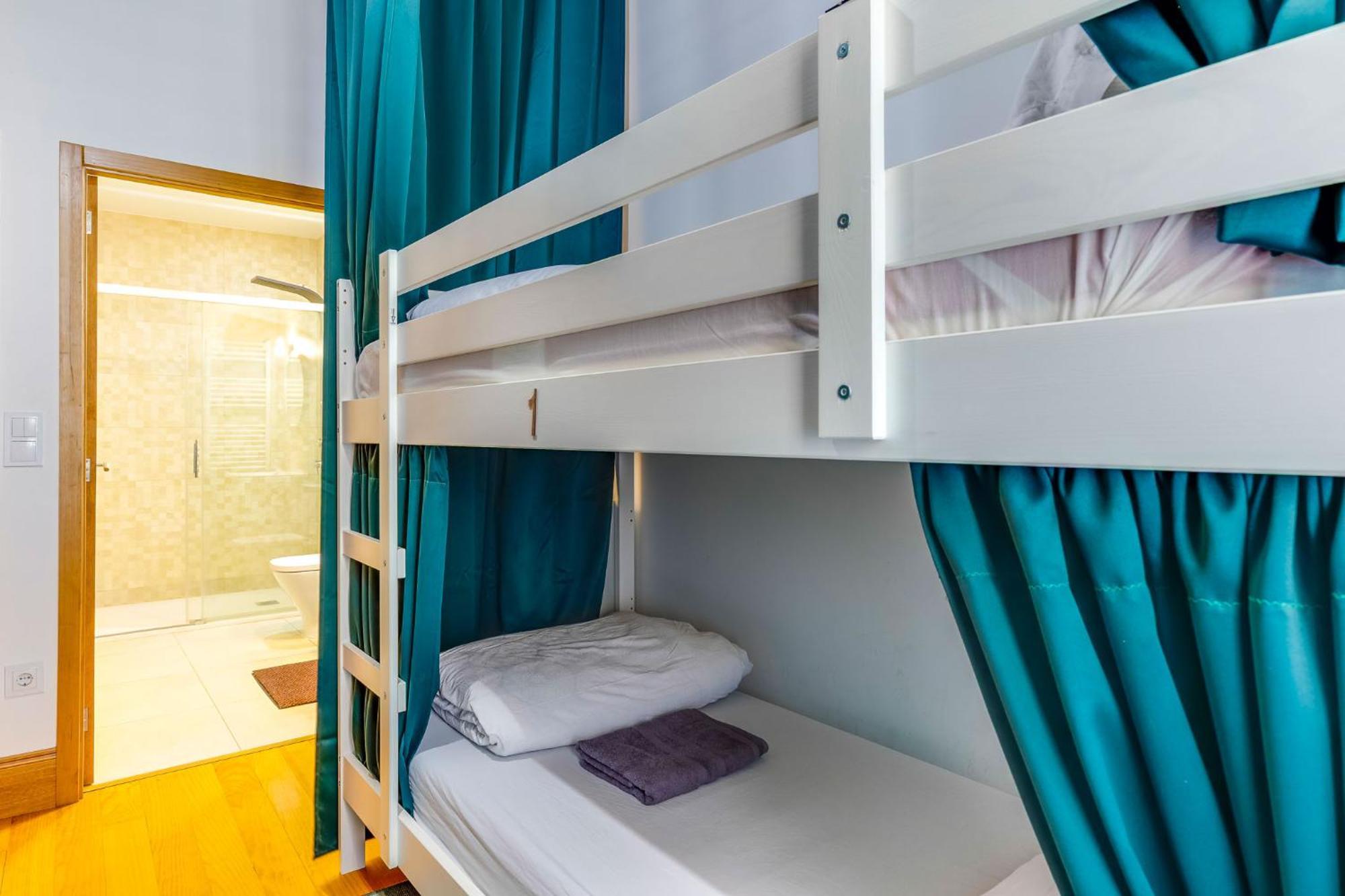 Cozy Nest Hostel
